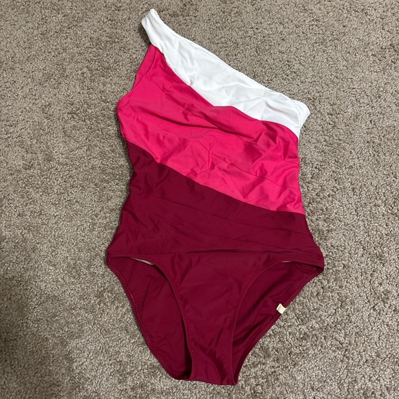 Summersalt The Sidestroke one-piece swimsuit Size 8 - Picture 3 of 7